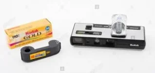 kodak-instamatic-60-film-camera-for-110-format-film-DT72RW.webp