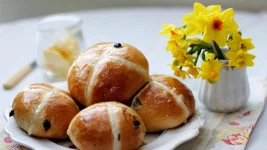 hotcrossbuns_397_16x9.jpg