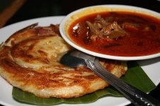 1280px-Roti_Cane_Kari_Kambing.jpg