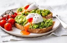1400X919-SMASHED-AVOCADO-ON-TOAST-BEST-023d08cc-576e-4b15-81f2-e5d30cd745a1-0-1400x919.webp
